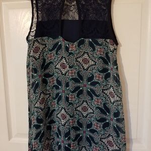 🎉5 for $20!! Super cute flowy dress.